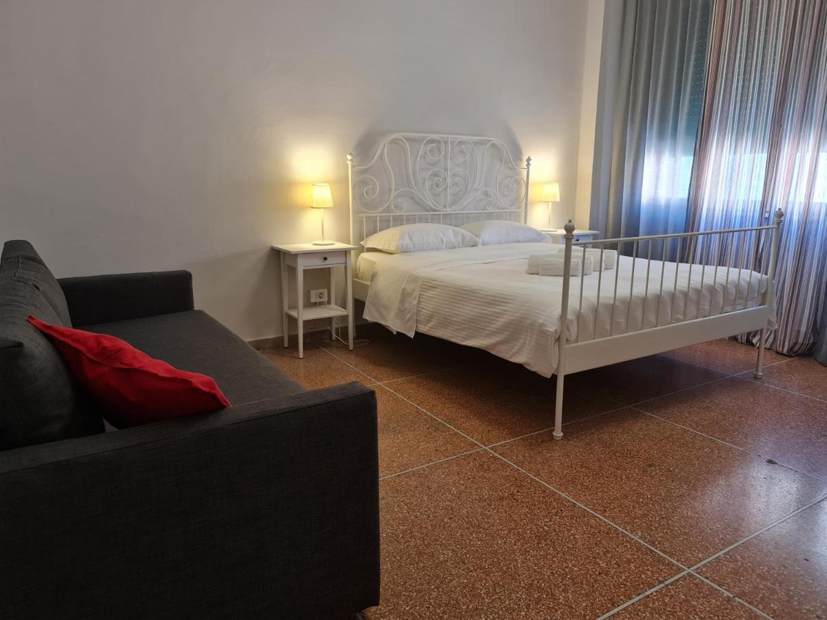 Lc Gramsci Guest House Self Check-In Πίζα Εξωτερικό φωτογραφία