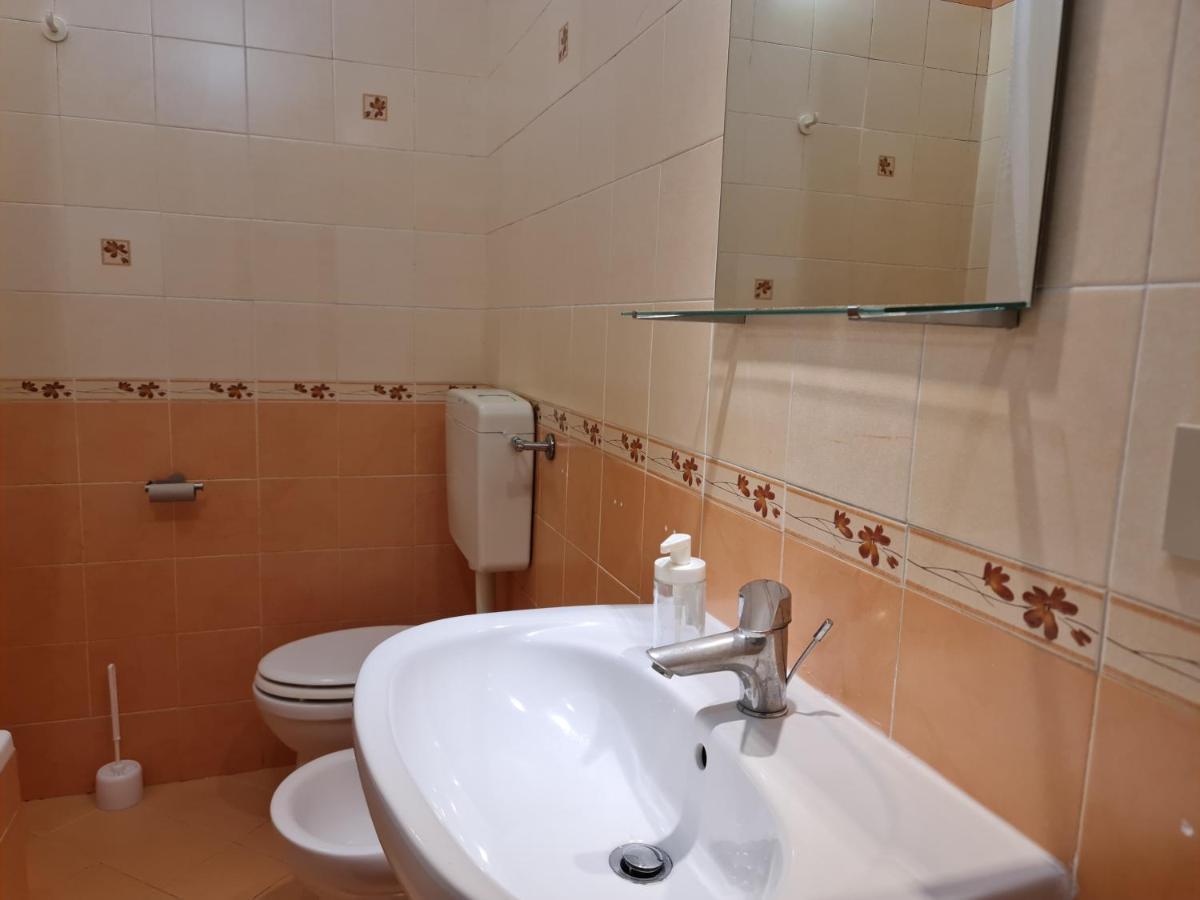 Lc Gramsci Guest House Self Check-In Πίζα Εξωτερικό φωτογραφία